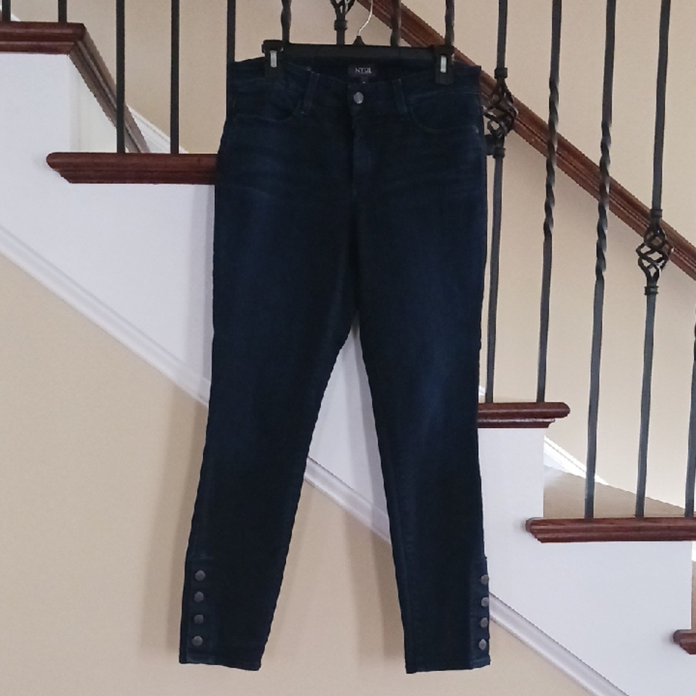 NYDJ Women's Dark Blue Jeans SIIZE 6